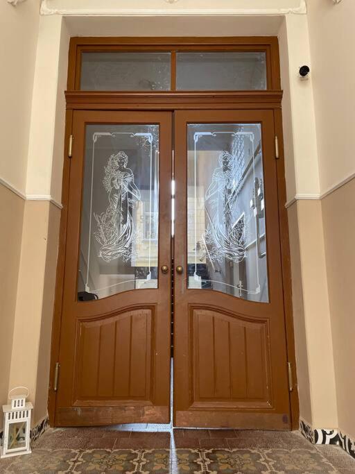 Francis Apartment - Lazenske Centrum Карлови Вари Екстериор снимка